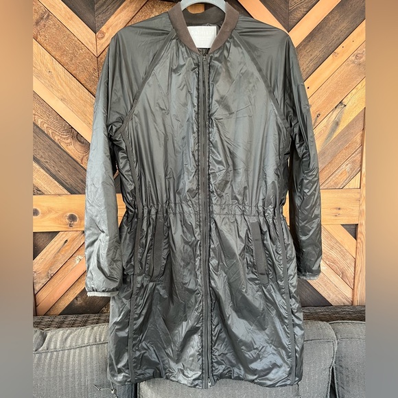 Athleta SUMMIT PIRMALOFT SHELL DARK OLIVE GREEN Size Small Jacket - Picture 3 of 13
